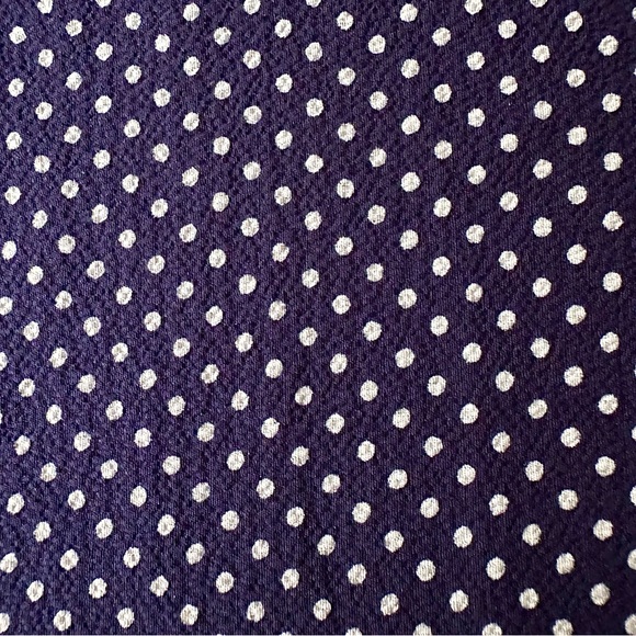 Monteau Sleeveless Top Size Medium Navy Blue W/ White polka dots Tunic Blouse - Picture 5 of 9